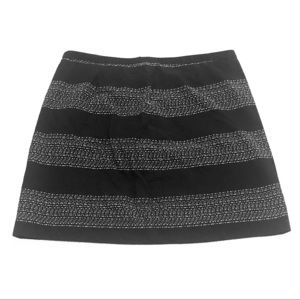 LOFT black mini skirt 🖤